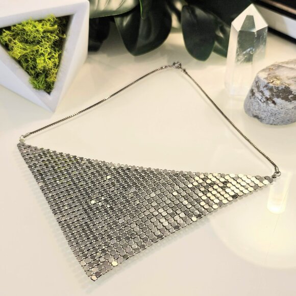 Supercool Retro 70s Silver Mesh Bib Necklace - Picture 3 of 5